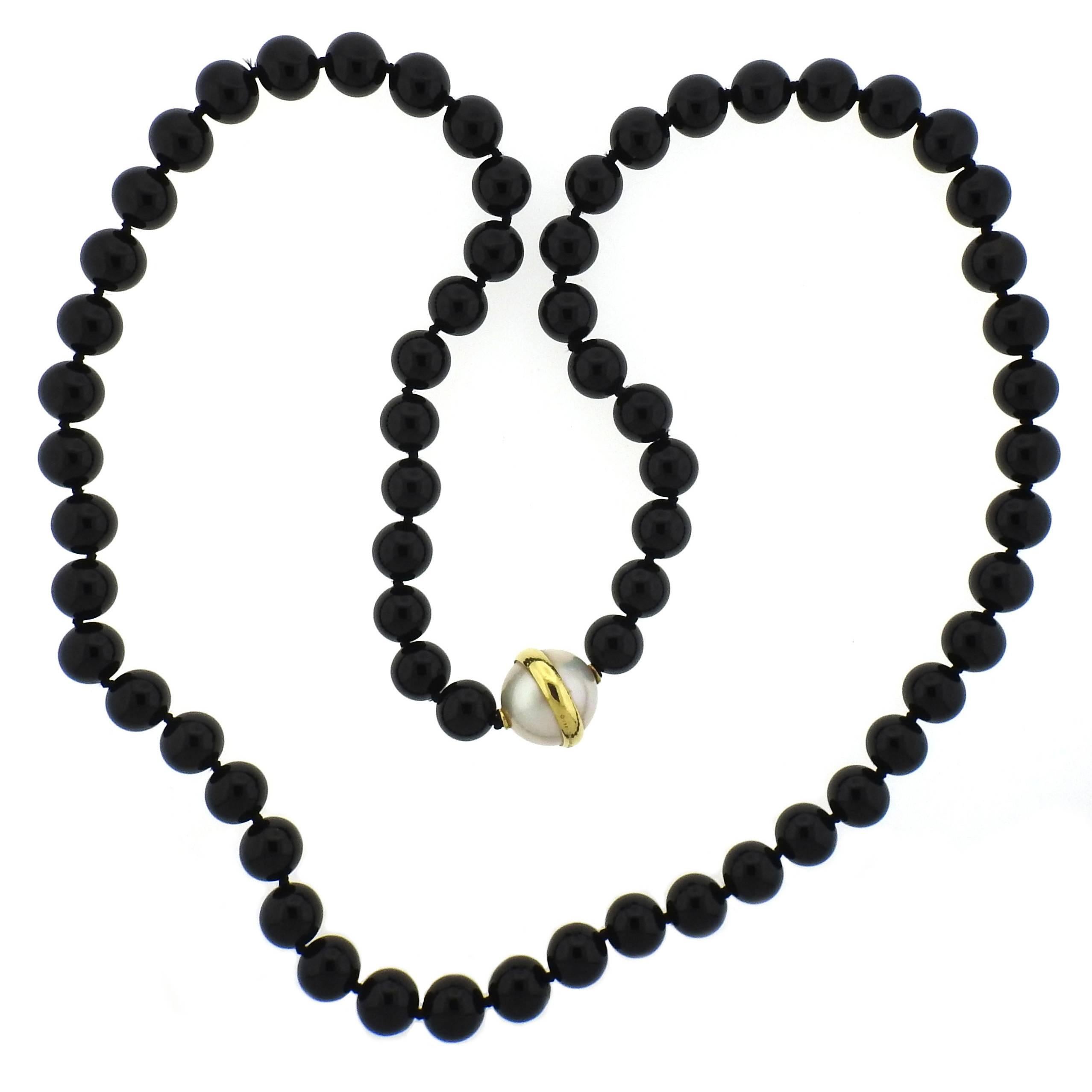1980s Tiffany & Co. Paloma Picasso Pearl Onyx Gold Necklace