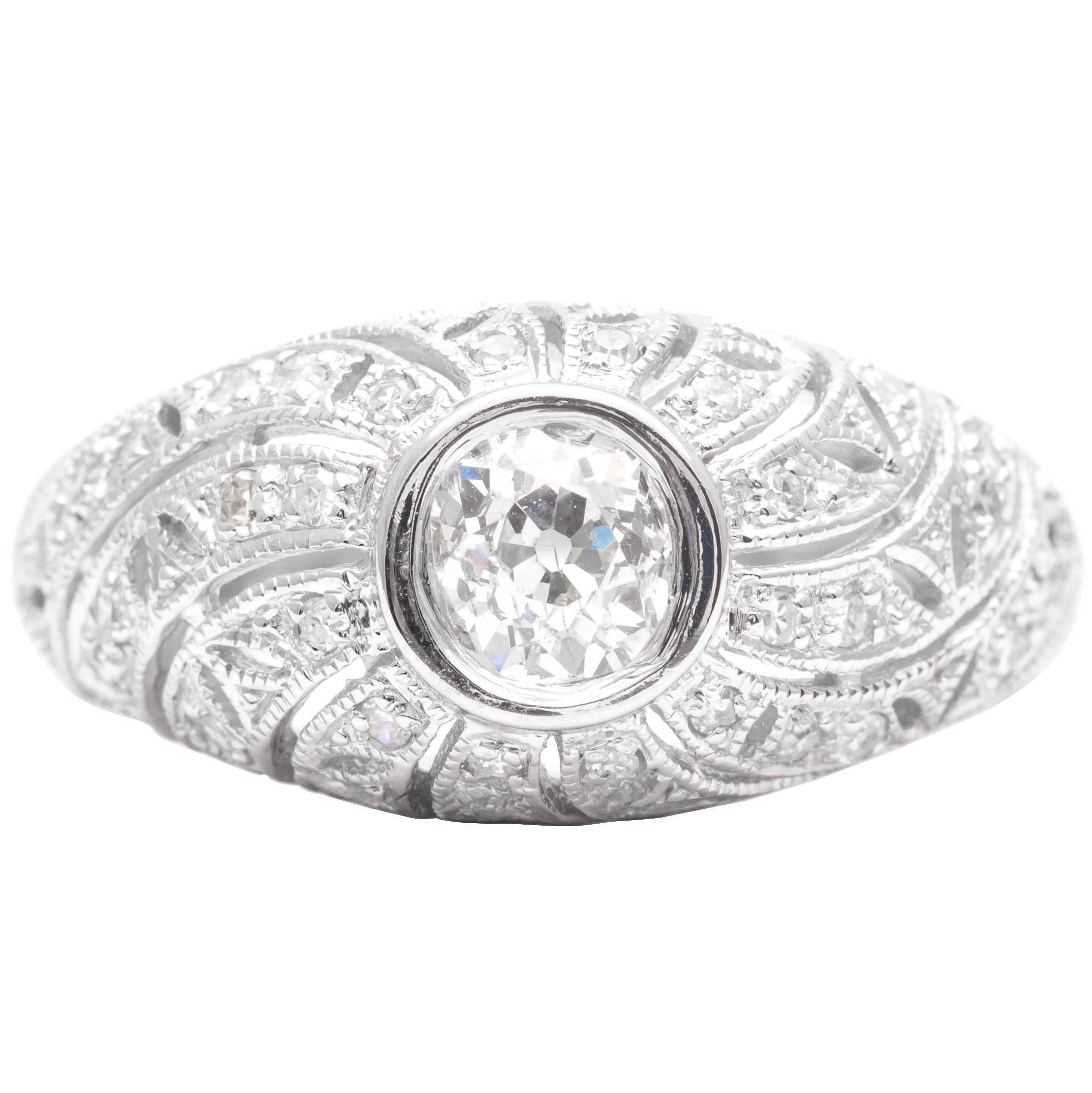 Sparkling Diamond Swirl Design Filigree Ring in White Gold For Sale