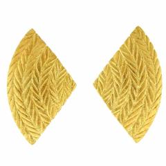 Buccellati Gold Earrings 1