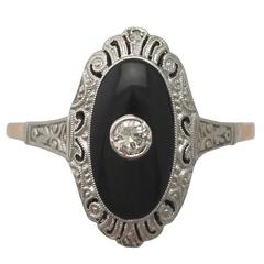 1930s Art Deco Diamond and Black Onyx Cocktail Ring