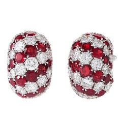 Orecchini di diamanti e rubini Van Cleef & Arpels