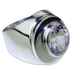 Topaze ovale en argent sertie dans une bague en argent sterling faite à la main