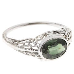 Vintage Art Deco 1.51 Carat Green Sapphire Filigree Gold Ring