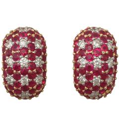 Contemporary 5.66 Ct Ruby 1.48 Ct Diamond, Yellow Gold Earrings 5