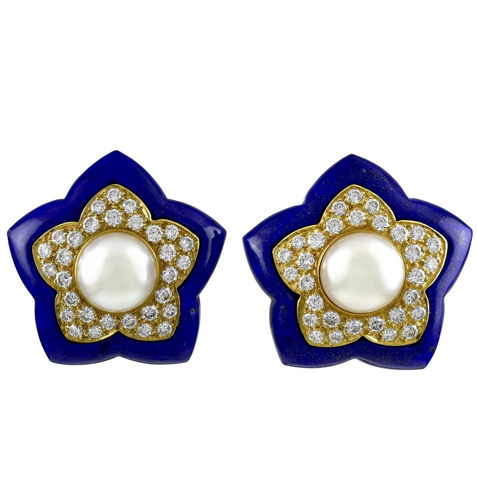 Van Cleef & Arpels Lapis Diamond Gold Flower Earclips For Sale