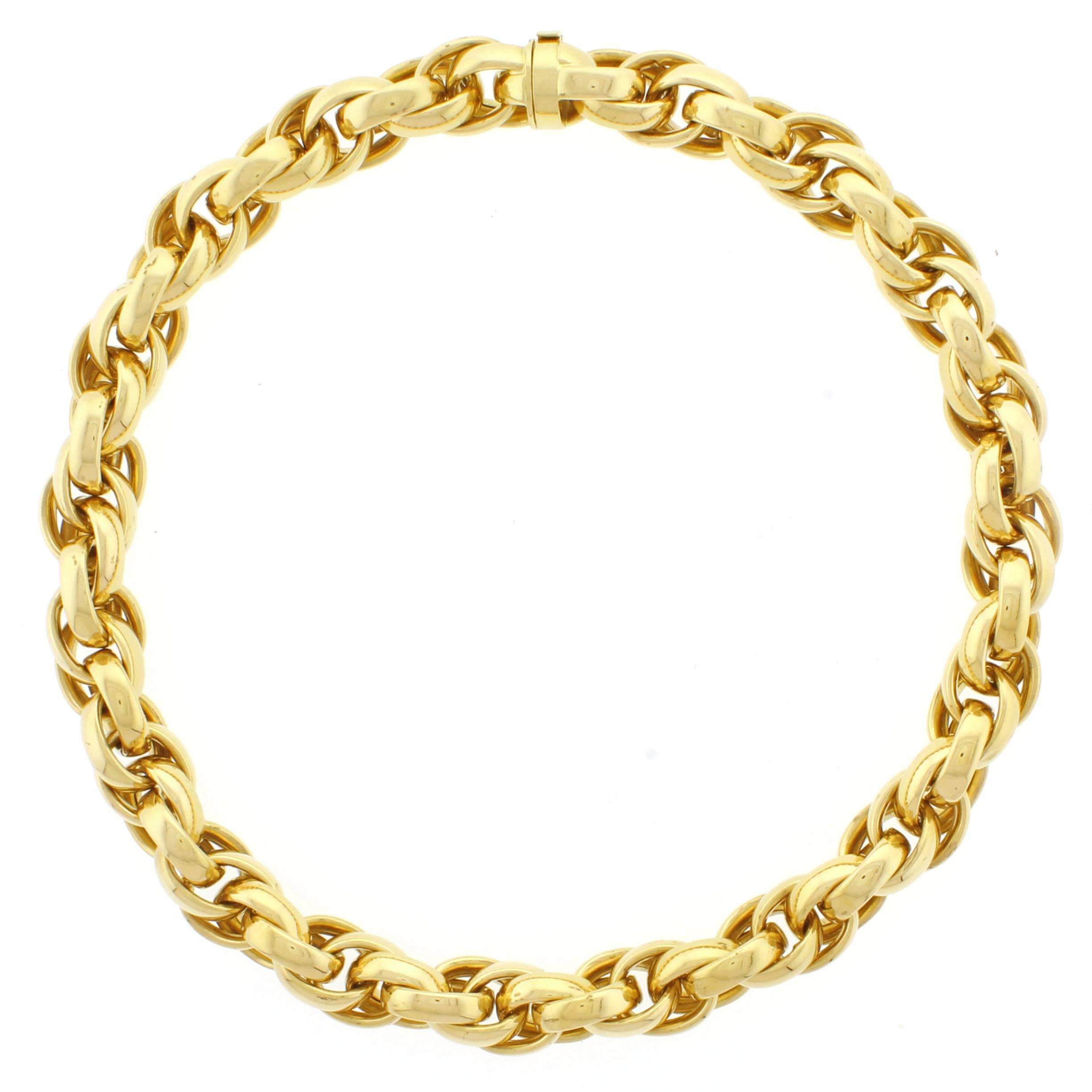 Abel & Zimmerman Interlocking Gold Oval Link Necklace