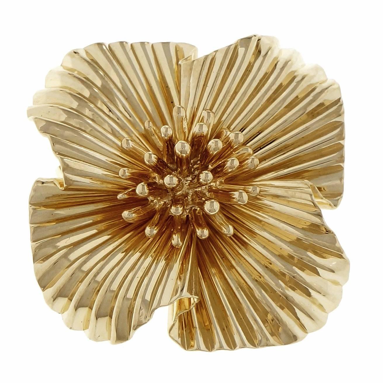 Tiffany & Co  Yellow Gold Brooche For Sale
