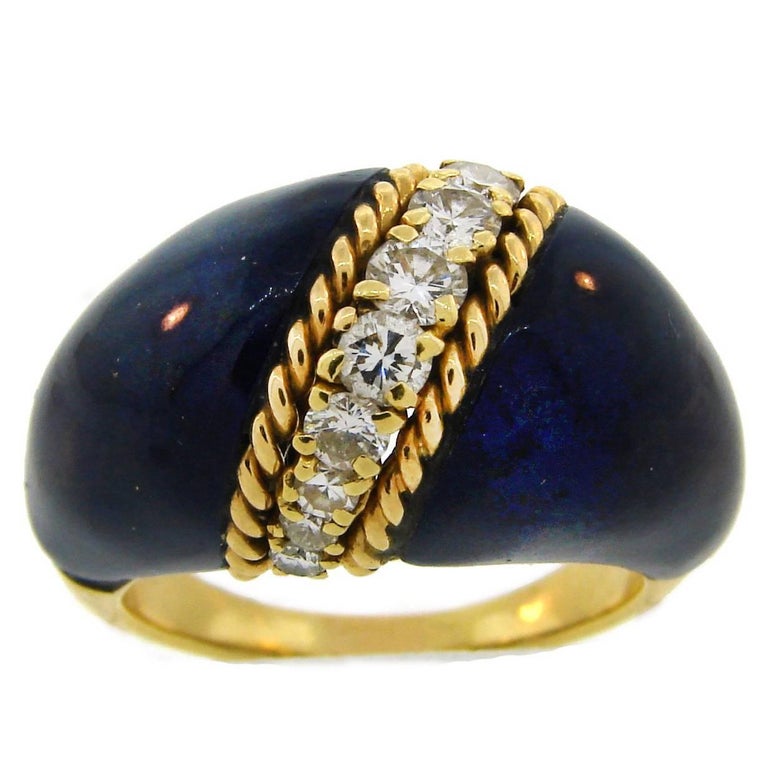 Vintage Van Cleef & Arpels 18k Yellow Gold Ring Lapis Lazuli Diamond  For Sale