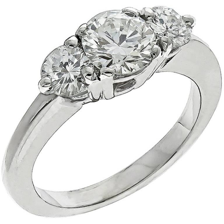 Enticing 0.55 Carat Diamond Gold Engagement Ring