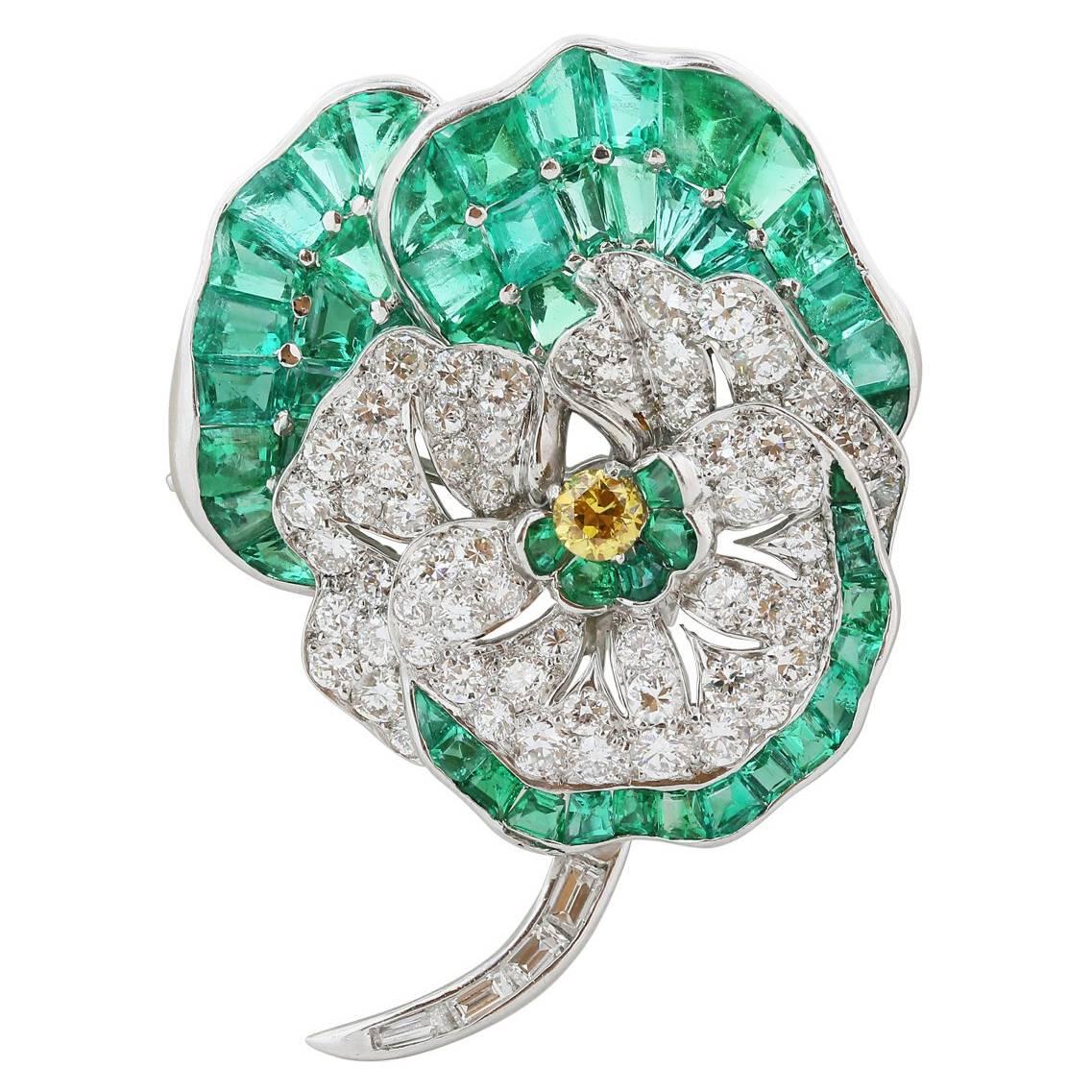 1930s Udall & Ballou Emerald Diamond Platinum Pansy Pin