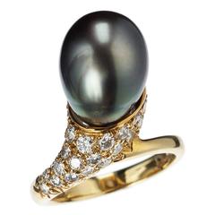 Cellino Tahitian Pearl, Diamond and 18 Karat Yellow Gold Ring