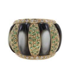 Diamonds, Tsavorite, Grey Mother-of-Pearl Dome Gold Ring