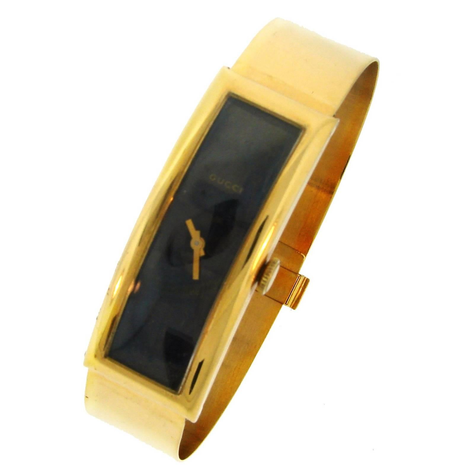 Gucci Ladies Yellow Gold Bracelet Wristwatch 1970s Manual Wind 