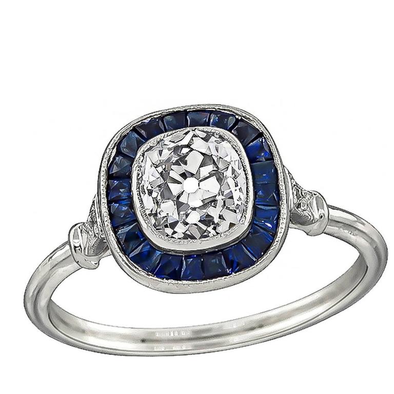 Enticing 1.01 Carat Diamond Sapphire Engagement Ring For Sale at 1stDibs