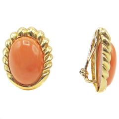 Chic Coral Gold Ear Clips 1