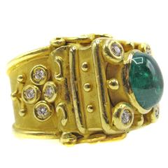 Colombian Cabochon Emerald Diamond Gold Ring, 1980s 8