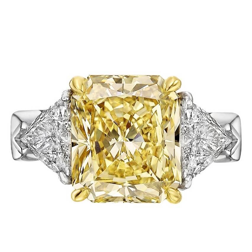 7.00 Carat Fancy Brownish Yellow Diamond Ring