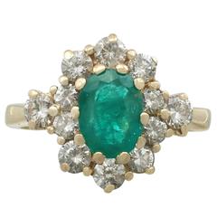 1970s 1.30 Carat Emerald and Diamond Yellow Gold Ring 4