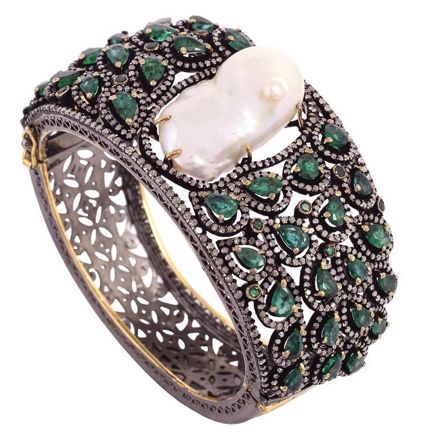 Pearl and Emerald Bangle with Diamonds