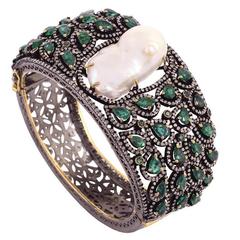 Pearl and Emerald Bangle with Diamonds 4