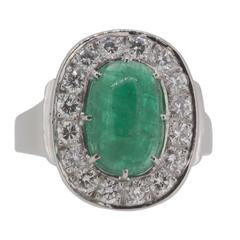 1970s Scandinavian Design Cabochon Cut Emerald Diamond White Gold Ring 9