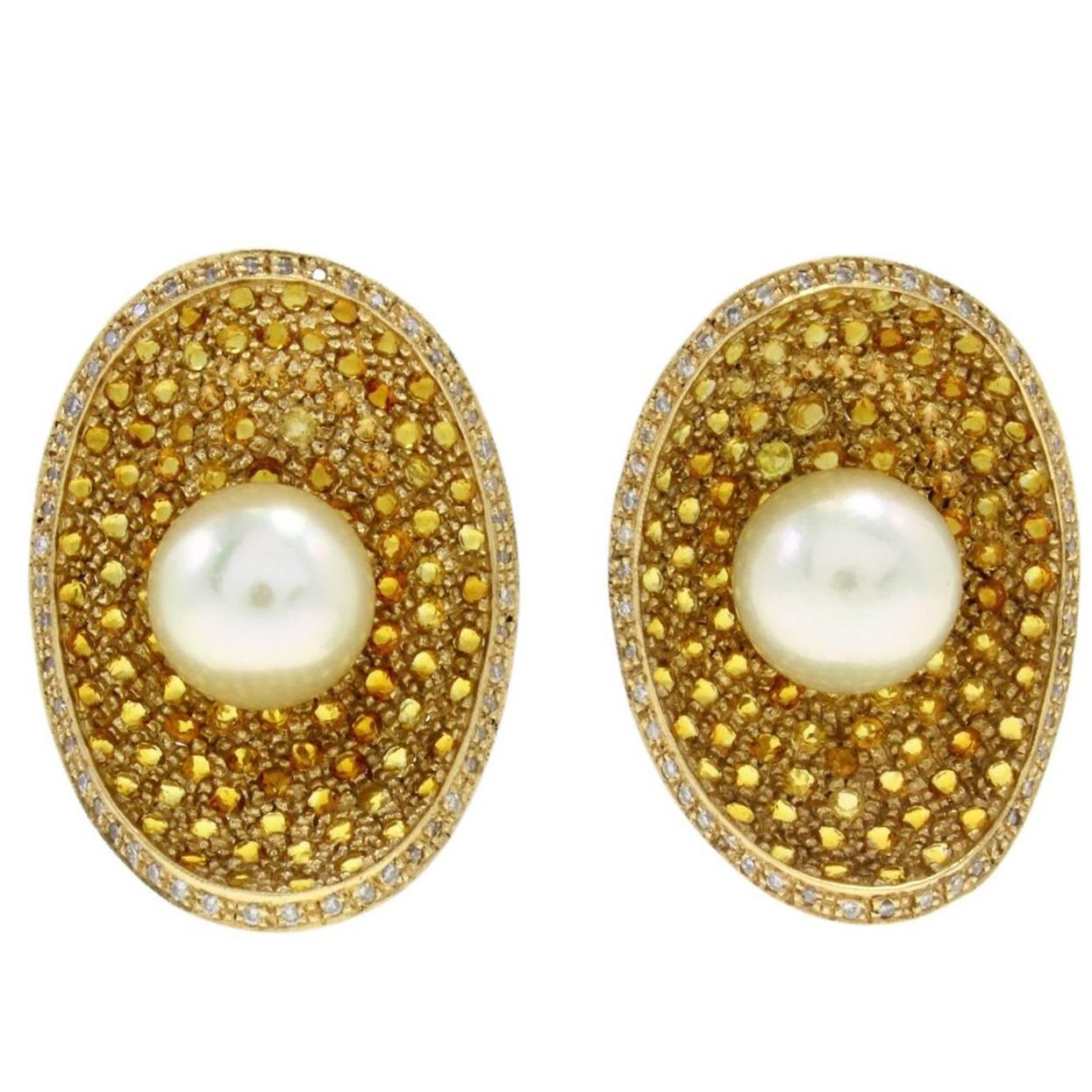  KT 4, 35 Topaz, Pearl, Diamond  Gold Earrings