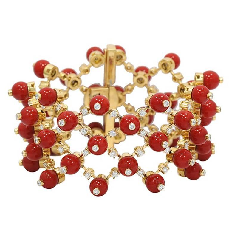 Mediterranean Coral Diamond Yellow Gold Fence Beaded Bracelet For Sale