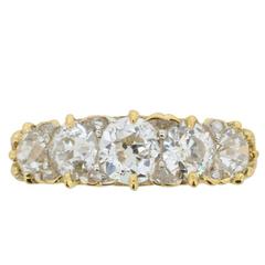 Late Victorian 1.90 Carat Five Stone Old Cut Diamond Gold Ring circa 1900s