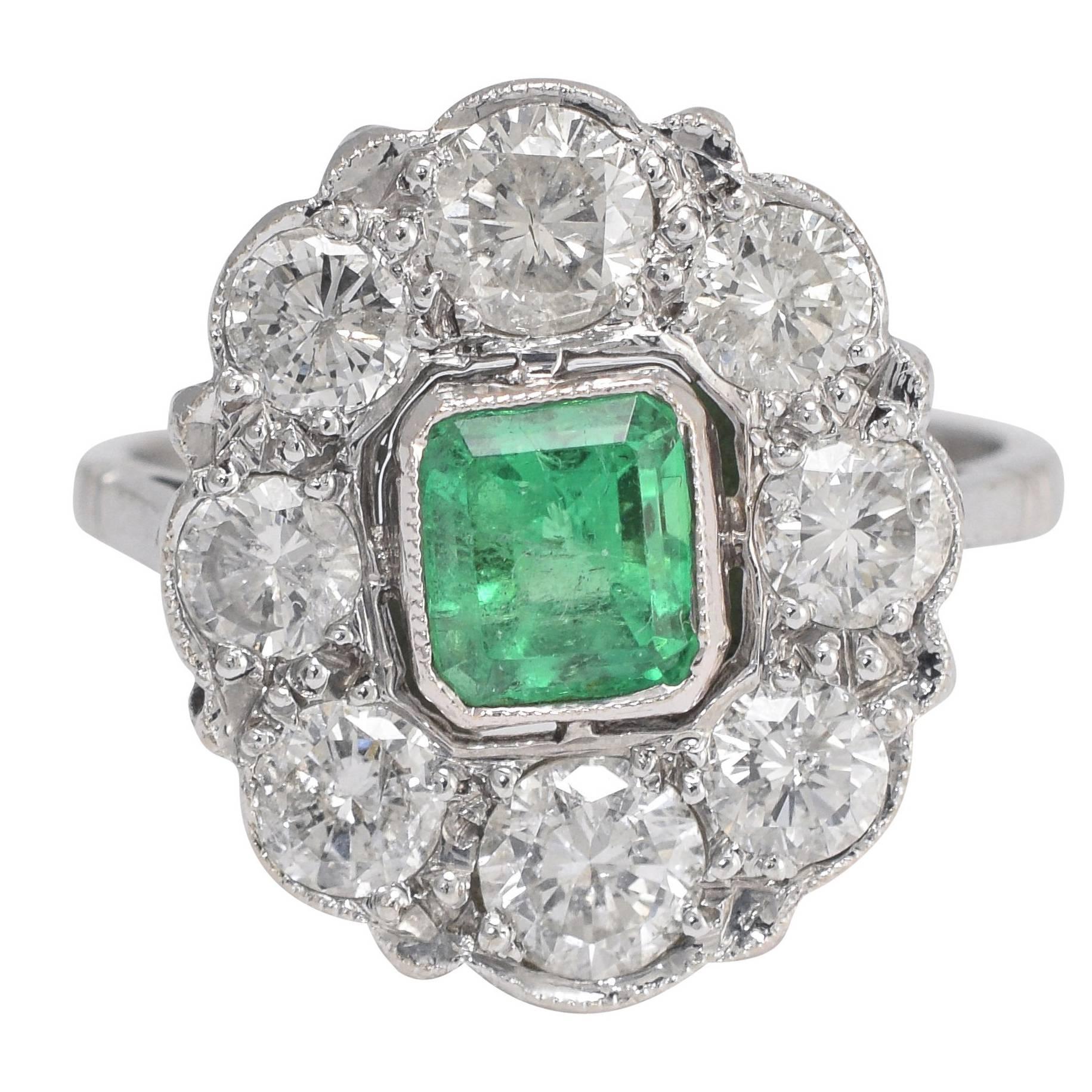 1920s Art Deco Emerald Diamond Flower Cluster Ring