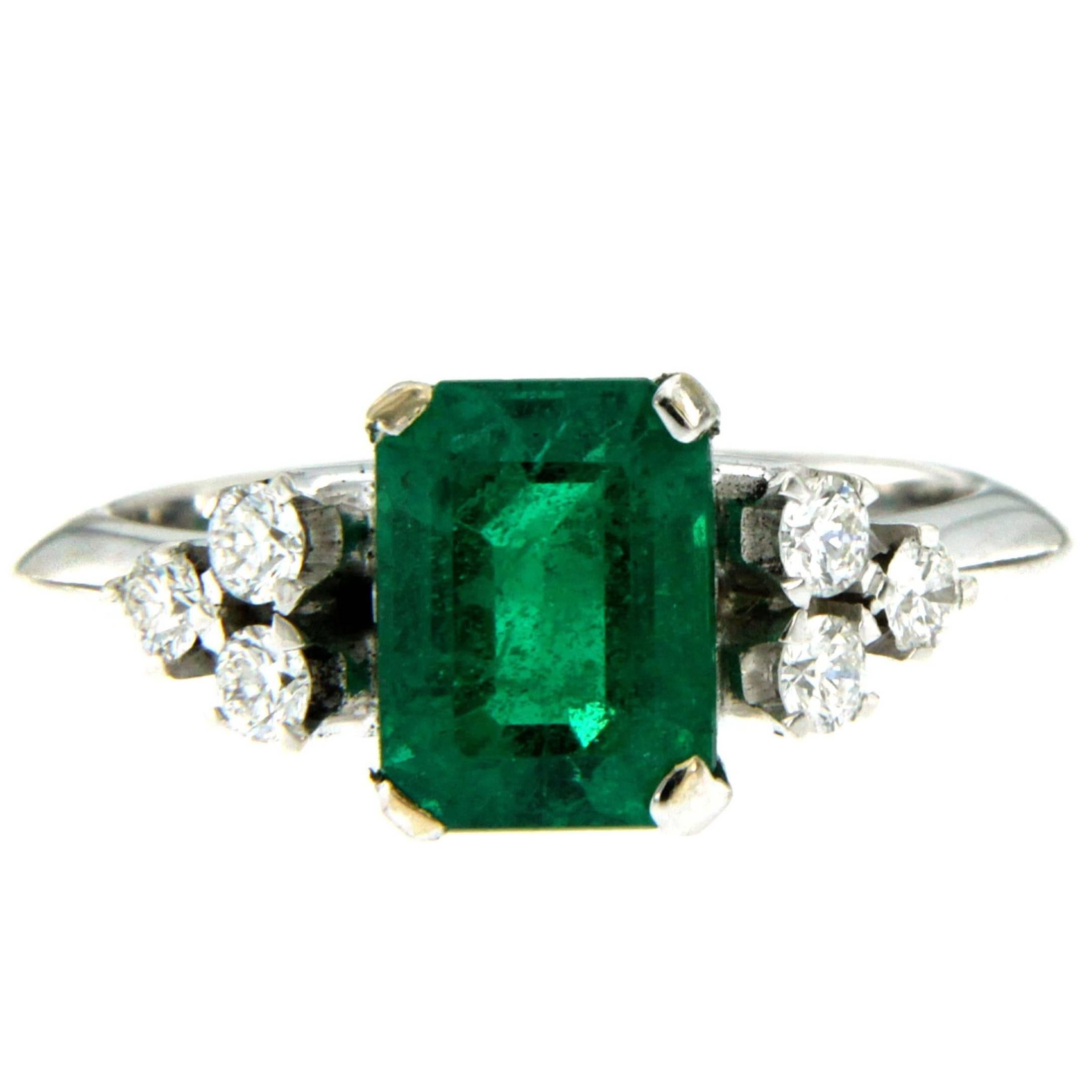 Natural 2.09 Carat Colombian Emerald Diamond Gold Ring