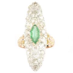 Unique Diamond Emerald Dress Ring 2.18 Carat 10