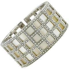 3.50 Carats Diamonds Mother-of-Pearl White Gold Bangle Bracelet 2