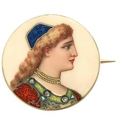 1900s Antique French Enamel Yellow Gold Brooch 11