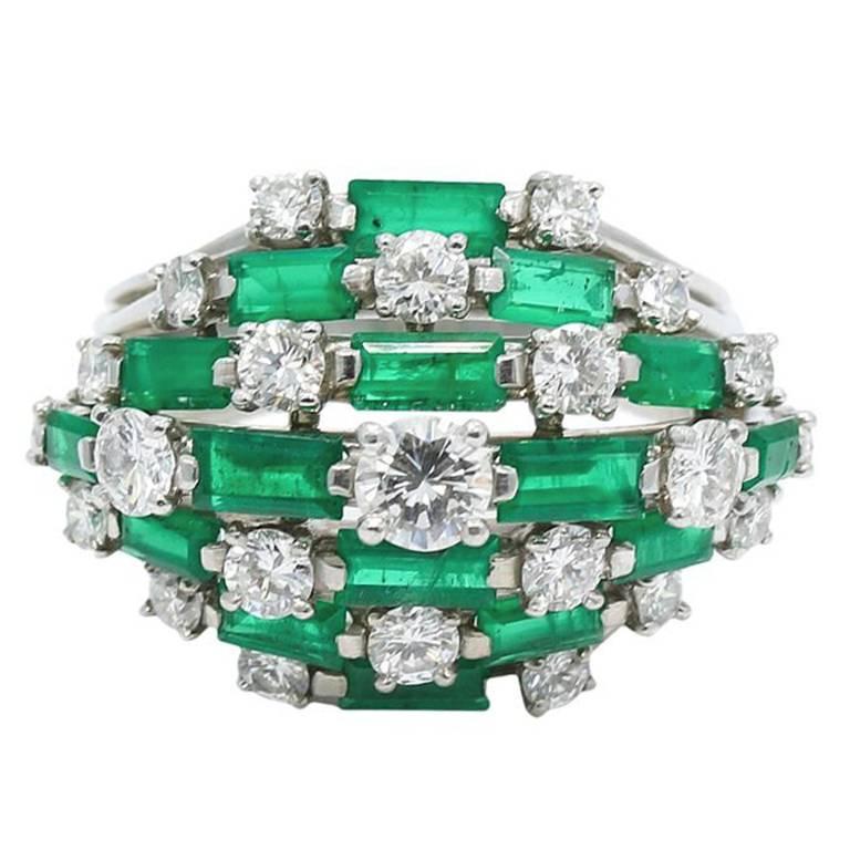 Baguette Emerald Diamond Platinum Ring For Sale