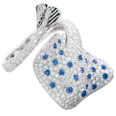 Petronilla Ray Fish Blue Sapphire White Diamond 18Kt Gold Ring Made in Italy