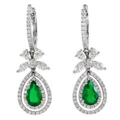 Emerald Diamond Gold Dangling Earrings 2
