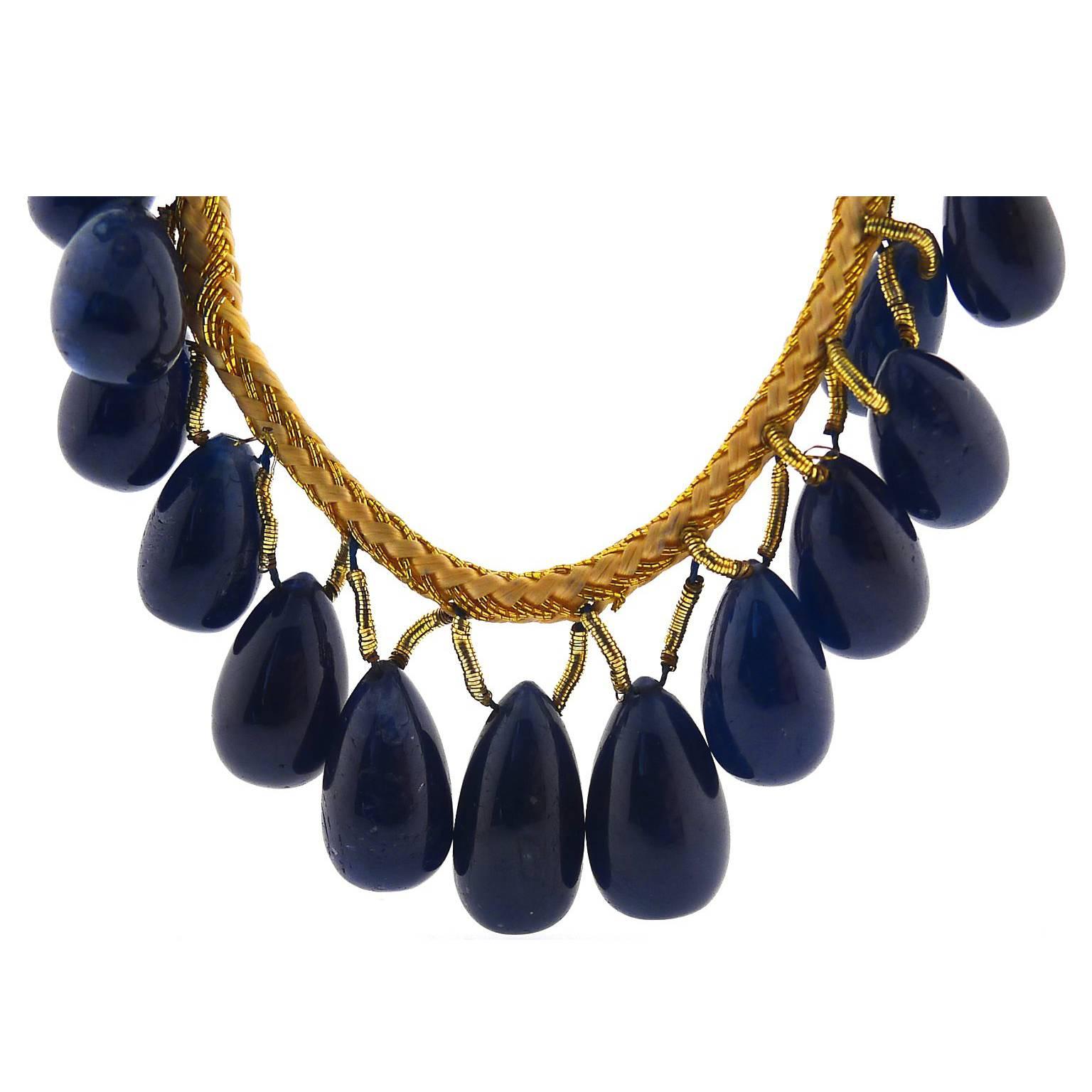 Polished Cabochon Sapphire Necklace For Sale