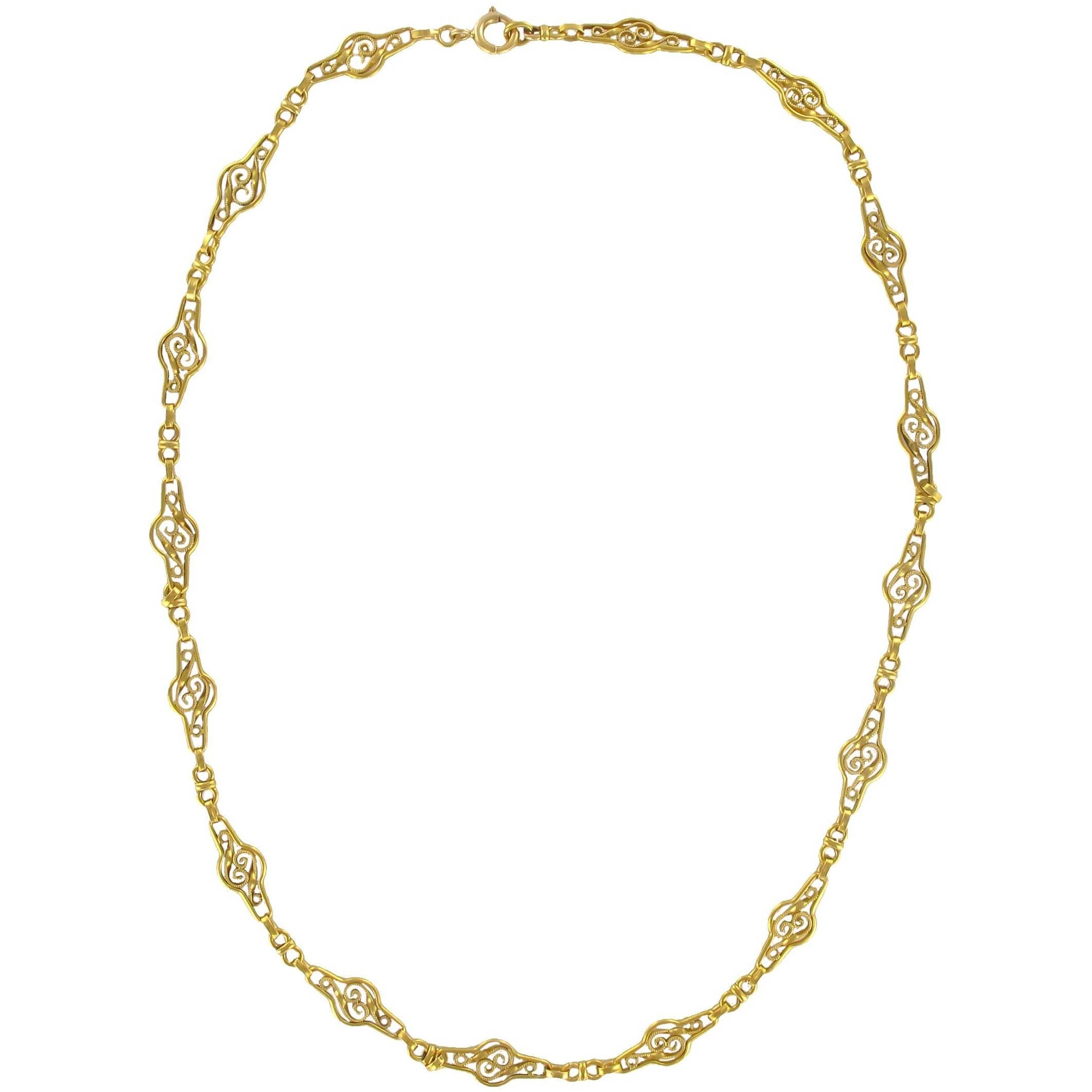 1900s Gold Necklace with Filigree Motifs