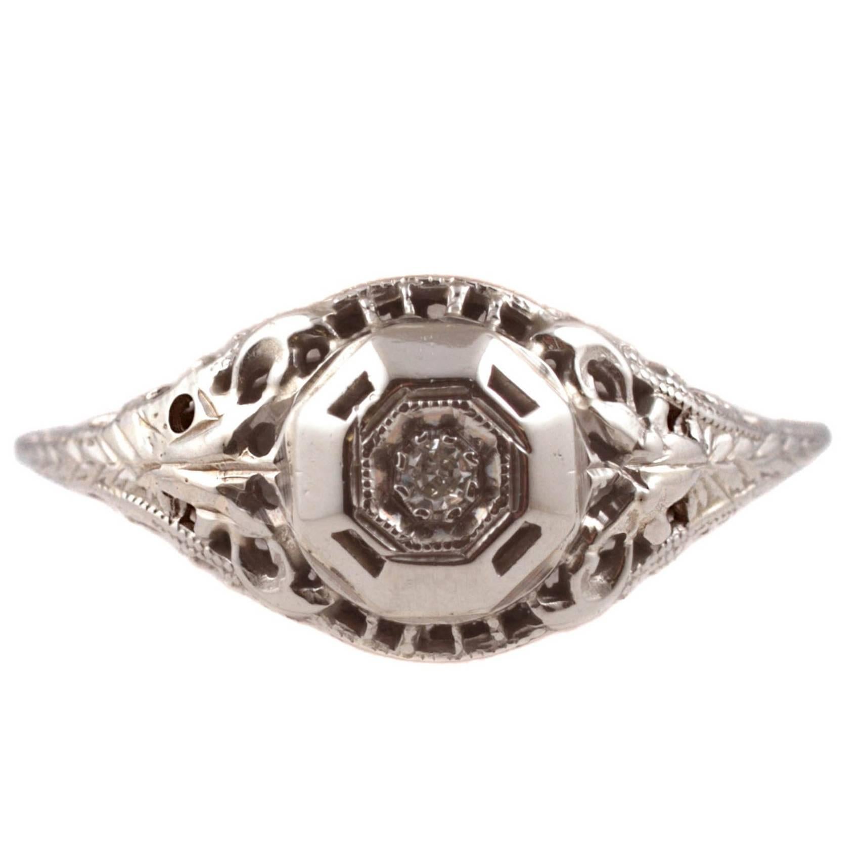 Art Deco Diamond Engagement Ring 
