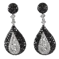 White and Black Diamond Gold Dangle Earrings 8