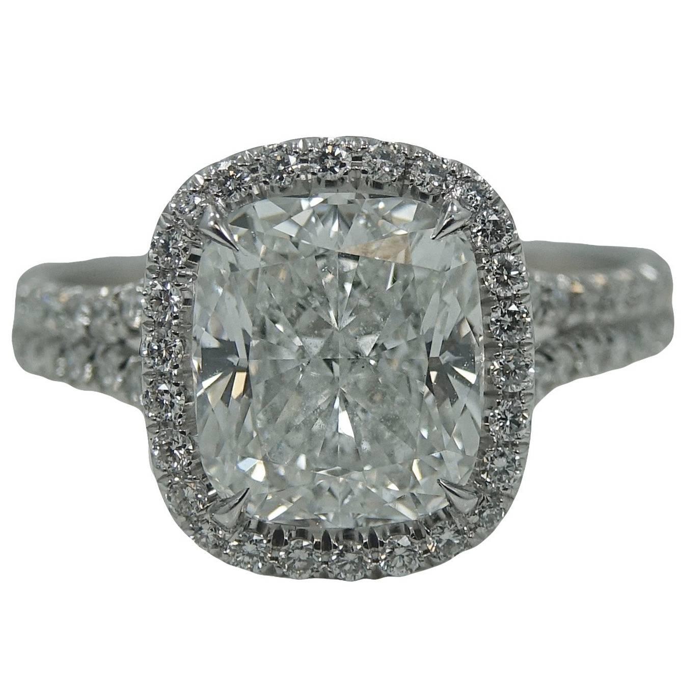 3.08 Carat Cushion Cut Diamond Platinum Engagement Ring For Sale