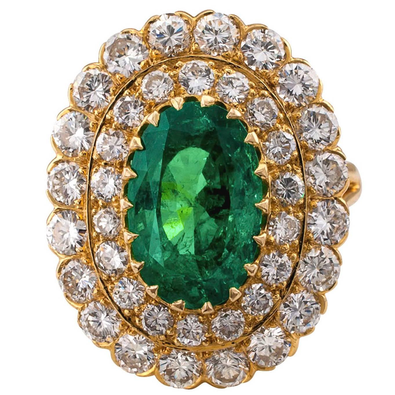 Oval Colombian Emerald Diamond Gold Ring