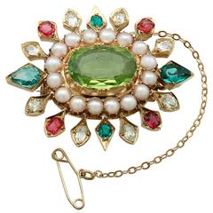 4.35 Carat Peridot 2.56 Carat Emerald and Sapphire Seed Pearl and Gold Brooch 12