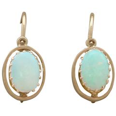 1930s 0.50 Carat Opal and 14 Carat Yellow Gold Drop Earrings 3