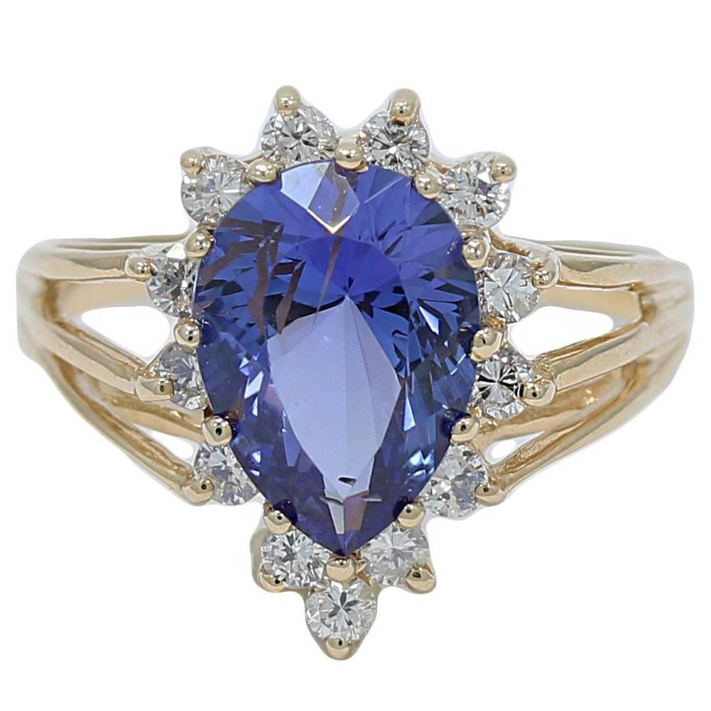 Pear Shaped Tanzanite Diamond Yellow Gold Ring For Sale