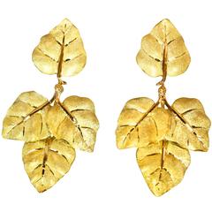 Buccellati Gold Foliate Pendant Earclips