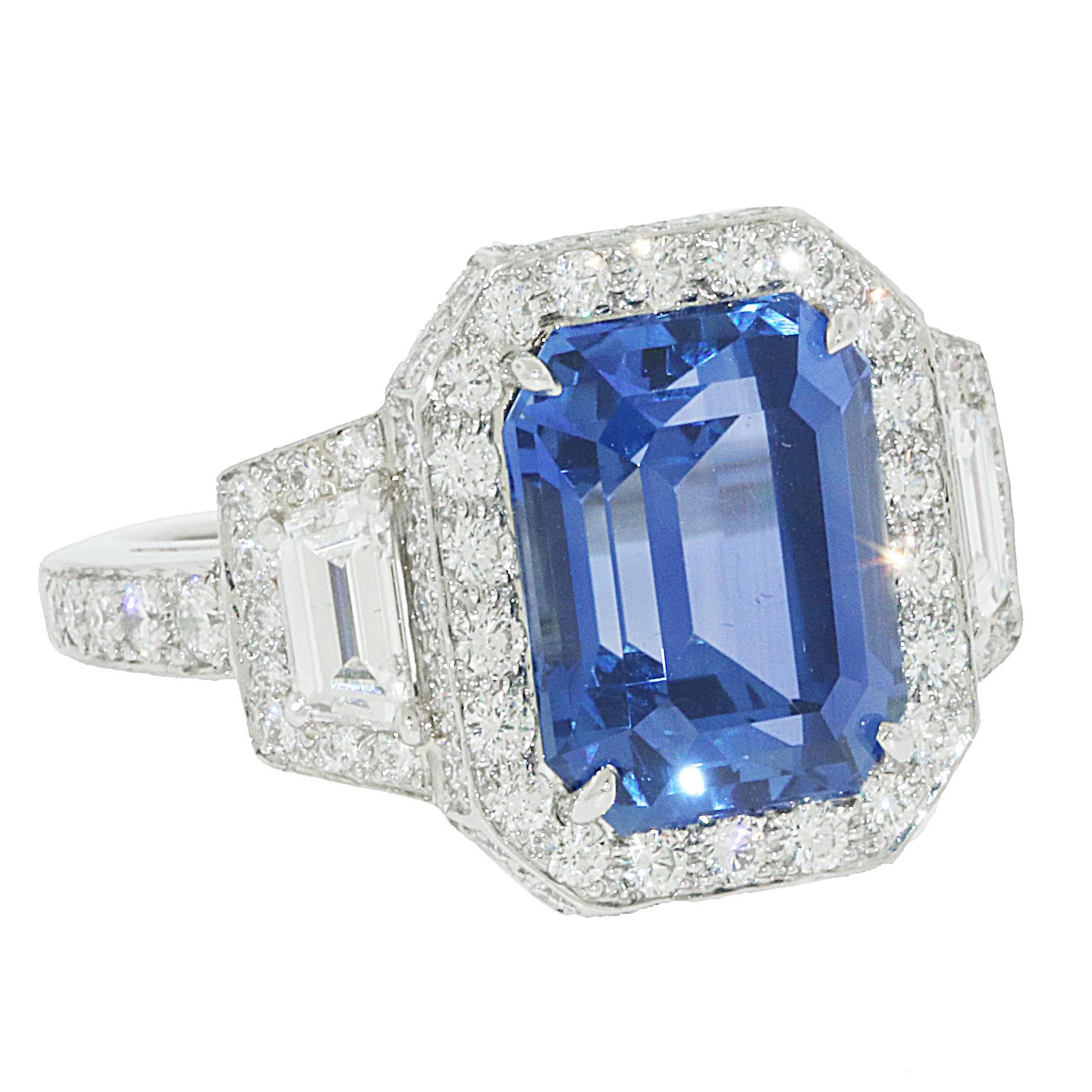Tiffany & Co. 5.62 Carat Sapphire Diamond Platinum Ring