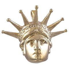 Unusual Statue of Liberty Gold Charm