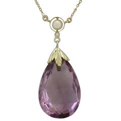 1930s 16.21 Carat Amethyst and Seed Pearl Yellow Gold Necklace 12