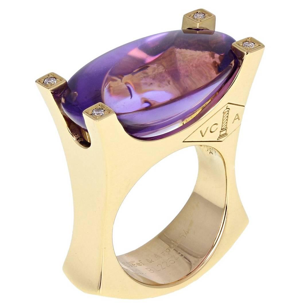 Van Cleef & Arpels Amethyst Gold Solitaire Cocktail Ring For Sale